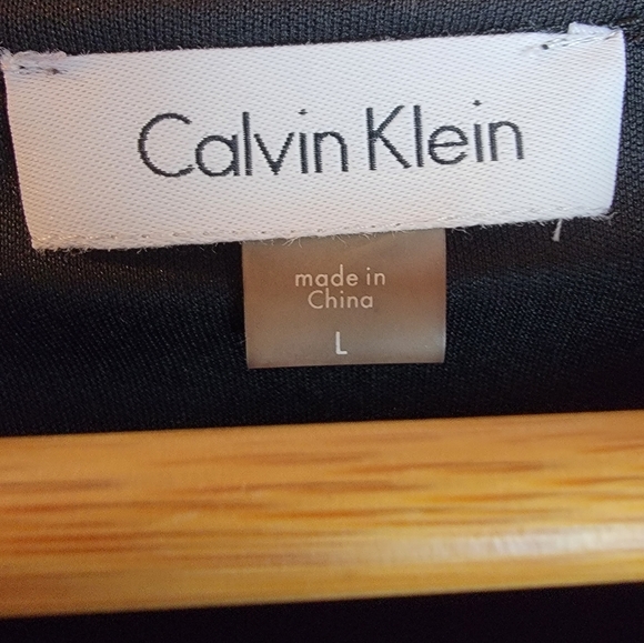 Calvin Klein Black Long-Sleeved Sequined Blouse and Pants Set‎ - Picture 4 of 14